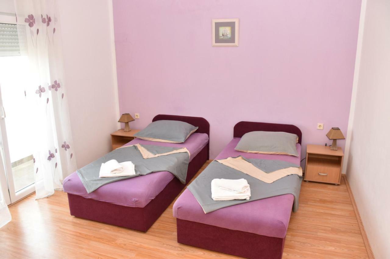 Apartments Piccolo Piaccere Ražanac Buitenkant foto